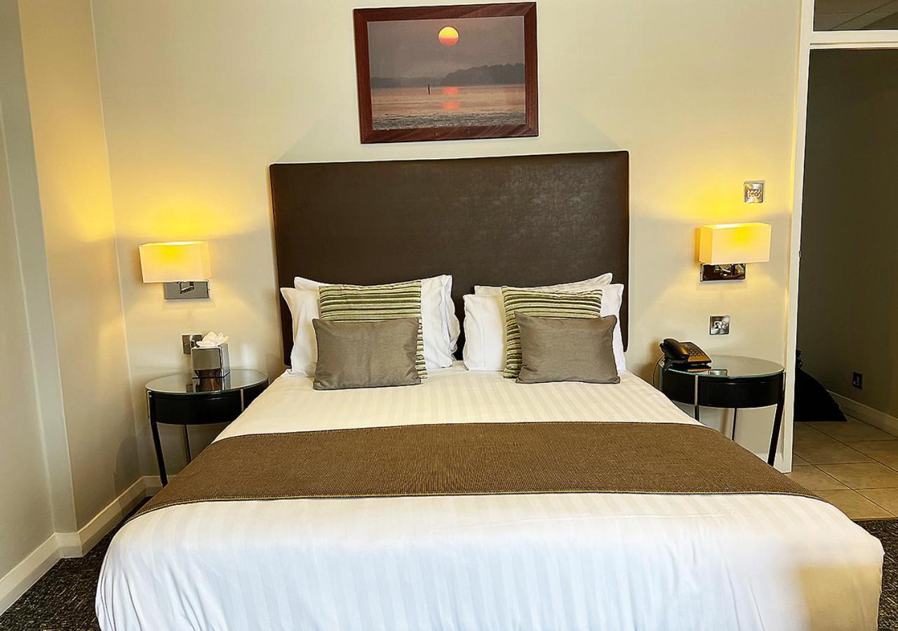 Sandbanks Hotel Poole Esterno foto